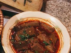 麻辣鸭血-南京大牌档(香港广场店)