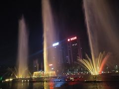 -两江幸福广场