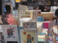 店内环境-猫的天空之城概念书店(杭州南宋御街店)