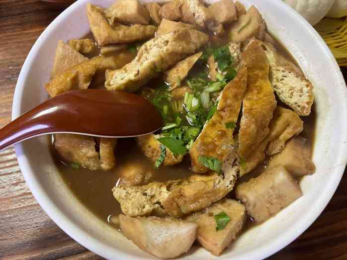 北新桥卤煮六里桥店