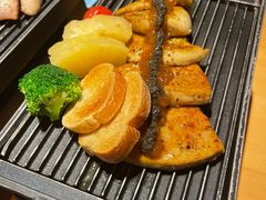 红酒香煎鹅肝佐鱼子酱-本逸·割烹料理(湖墅店)