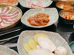 -臻牛烤肉
