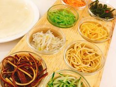 贵阳丝娃娃-苗乡楼·酸汤鱼·贵州菜(成都悠方店)