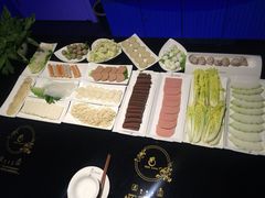 唯爱之星主题iTV-唯爱KTV聚会餐厅(仙林东城汇店)