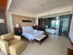 -三亚湾海居铂尔曼度假酒店