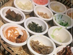 -包整·丝娃娃(一览甲秀楼风景店)