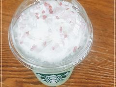 -星巴克(西安曲江银泰店)