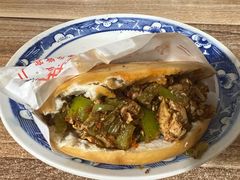 孜然夹馍-老字号杨坡红油米线腊汁肉夹馍(东四道巷店)