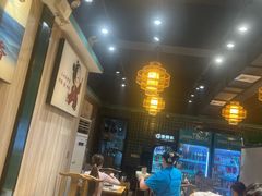 -肖肖酸萝卜鱼火锅(总店)