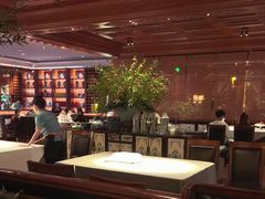 -八府香鸭·啫啫煲(华山路店)