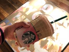 -星巴克(西藏路店)