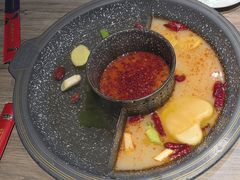 -秦妈火锅(仁泰里店)