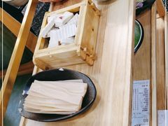 -洪氏嗨捞·猪肚鸡火锅(阳光天地店)