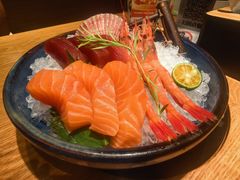 -沼津港精致料理·寿喜烧·烧鸟(青浦宝龙广场店)