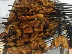 -马克力木手抓炕锅烤羊肉(盐湖一小区店)