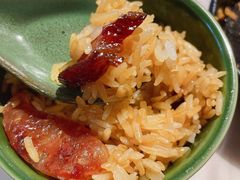 广式腊味煲仔饭-狐狸爱上椰子鸡(滨江星光大道店)