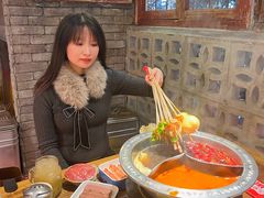 -钢管厂五区小郡肝串串香火锅(人民广场店)