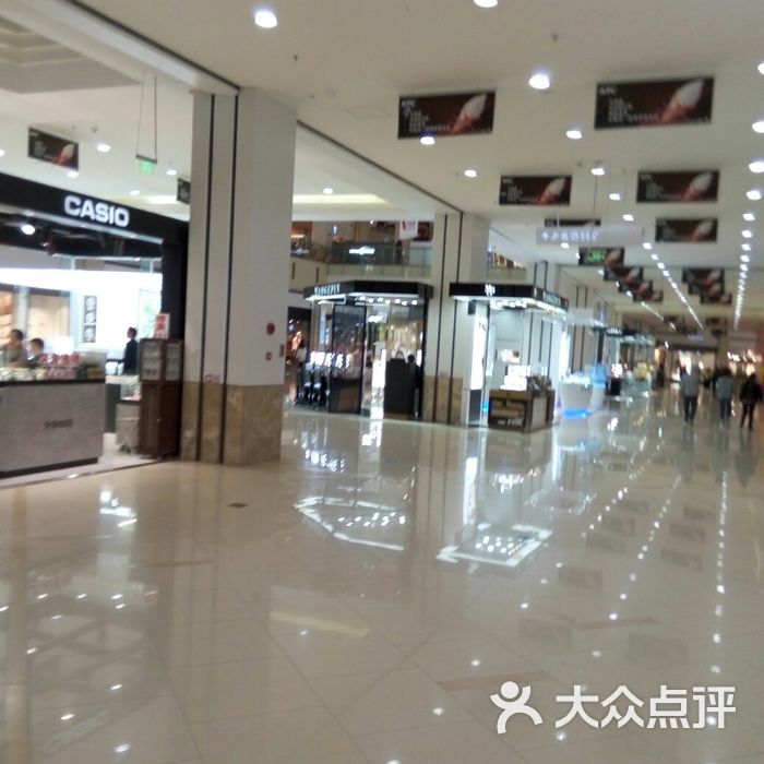 青岛印象城购物中心图片