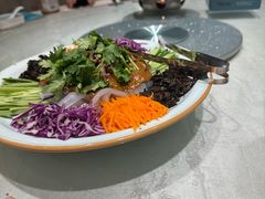 -海派美食·家宴海鲜青岛菜·石锅鲽鱼头(东方城店)