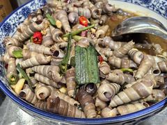 -鼎夫人·小酒文化餐厅(淡水桥店)