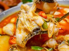 -老滇山寨•云南特色菜•地方菜•民族风情歌舞表演(金碧店)