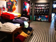 -Hollister(天环广场店)