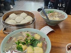 -金原鸭血粉丝汤·汤包·脆皮烤鸭(南京博物院店)