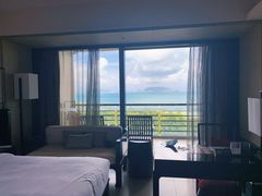 -三亚湾海居铂尔曼度假酒店