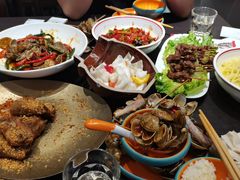 -川流不息·地道川菜·小龙虾(松东路店)