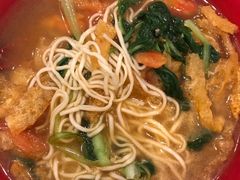 -易记皮肚面(明瓦廊店)