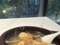 -琬苑鸽庄·川粤融合菜(解放碑总店)