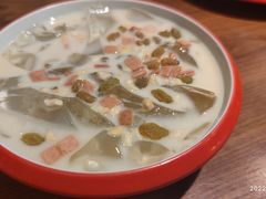 -老闵田螺馆·南昌市井菜·特色小吃(总店)