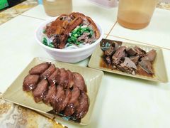 -香辉食馆(新兴路店)