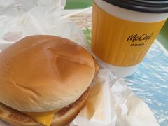 -麦当劳(红旗路店)