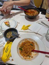 -奈尔宝家庭中心·亲子餐厅(华采天地店)