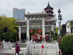 -绳金塔