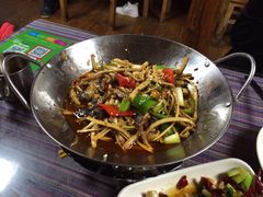 -88号小吃店·经典云南菜·地道纳西美食