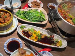 -肖四女乐山跷脚牛肉(滨江天街店)