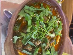 -海盗船. 龙虾烧烤. 酒馆