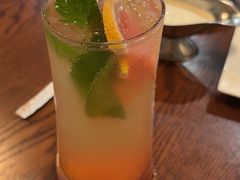 -斯比特花园西餐厅(东方商厦店)