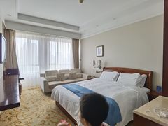 -大连长城大饭店(西安路地铁站店)