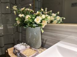 -香秀空间科技抗衰·美容中心