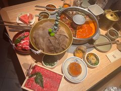 -巴奴毛肚火锅(七宝领展广场店)