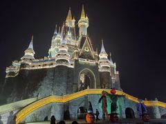 -泉城欧乐堡梦幻世界