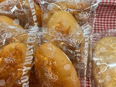 -红宝石·鲜奶小方·海派西点房(联洋店)