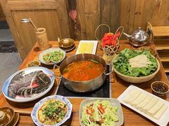 -苗家大院酸汤鱼(贵阳北站店)