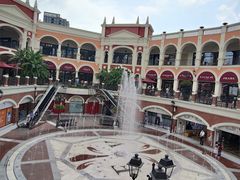 -佛罗伦萨小镇广佛名品奥特莱斯(疏港路店)