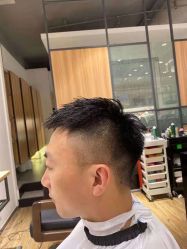 -Mentor Hair Salon