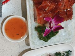 -香港新发烧腊茶餐厅(水围店)