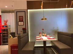 -滩外滩·本帮江浙菜(新天地店)